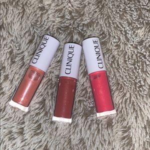 1 Clinique Pop Splash Lip Gloss + Hydration
